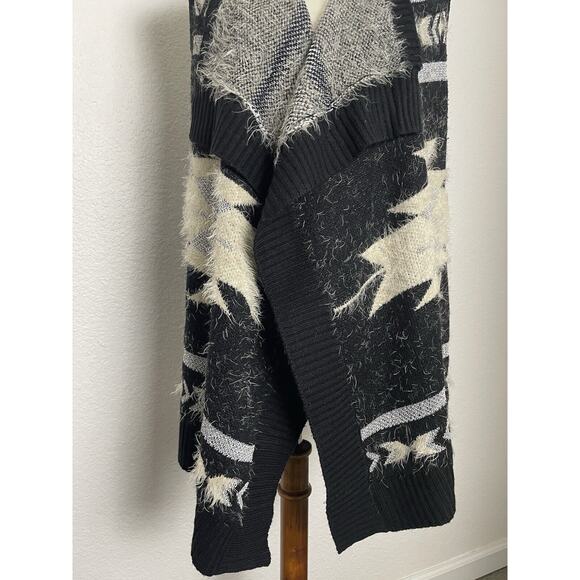 BCBGMaxAzria Sweater Vest Open Front Multicolor Print Knit Asymmetric - Picture 4 of 13